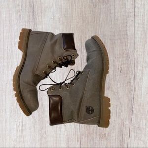 Preowned women’s Timberland boots sz9.5